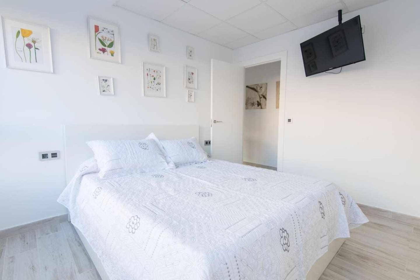 Apartamentos Arena Y Cairo 木尔西亚 外观 照片